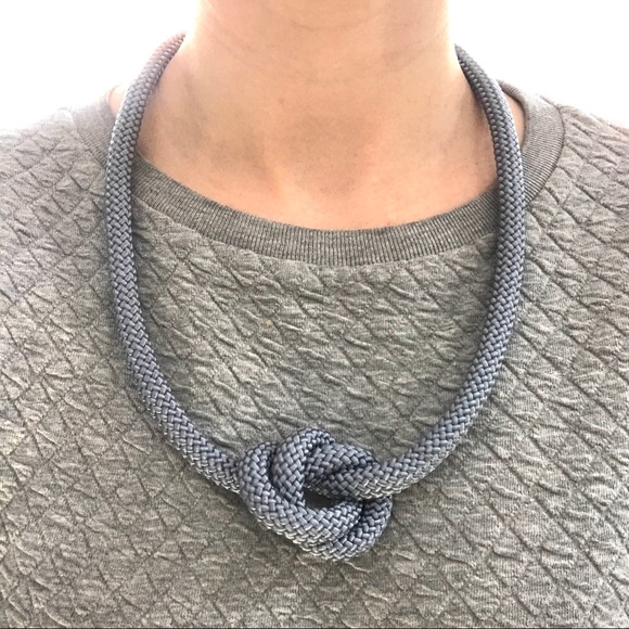 Grey long rope necklace multiple ways to wear - Picture 2 of 4
